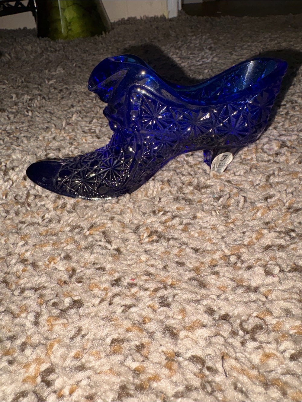 Vintage Fenton Cobalt Blue Daisy & Diamond Cat face slipper
